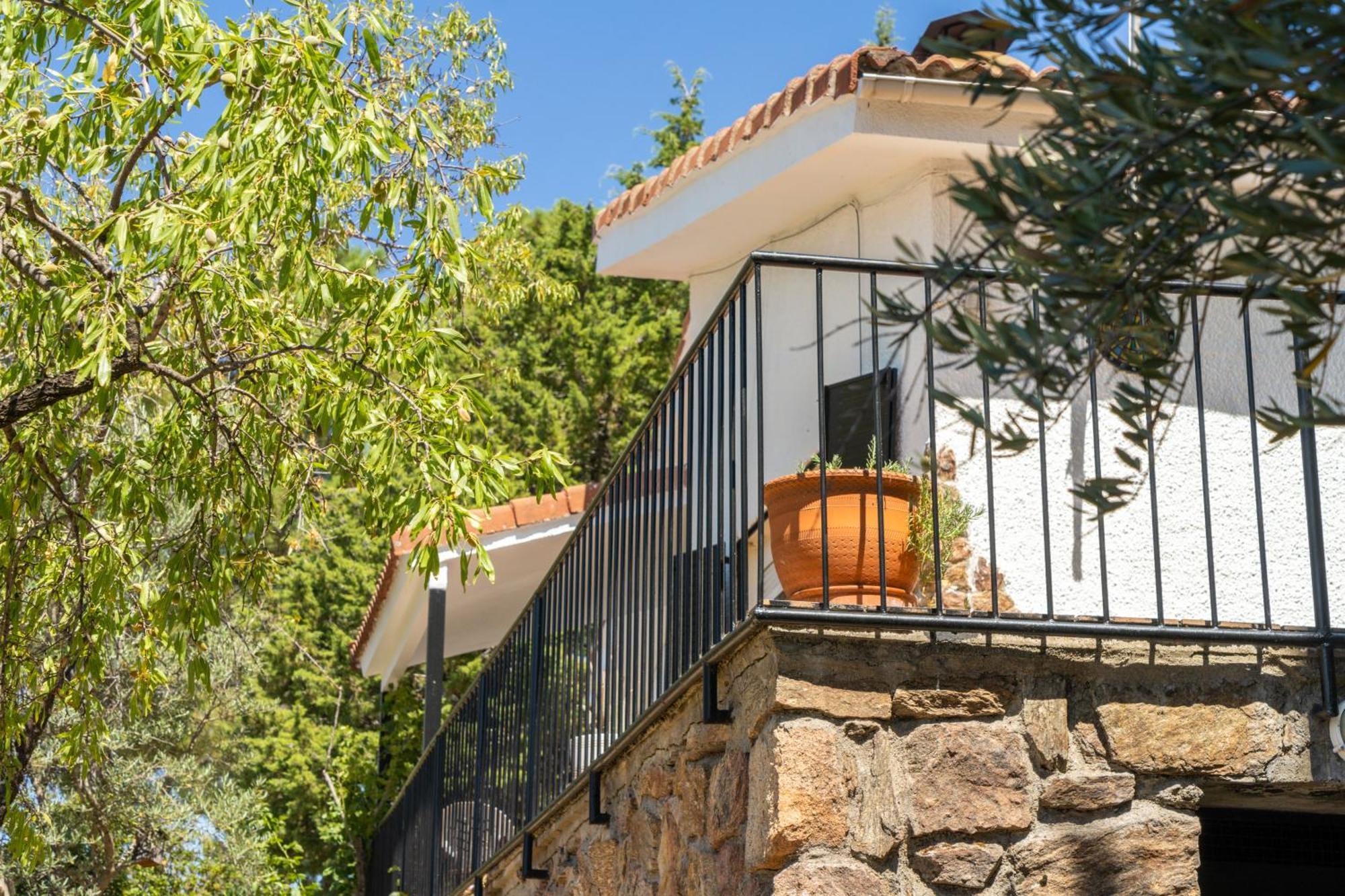 Casa Rural Los Olivos De Robledo De Chavela La Estacion Exterior photo